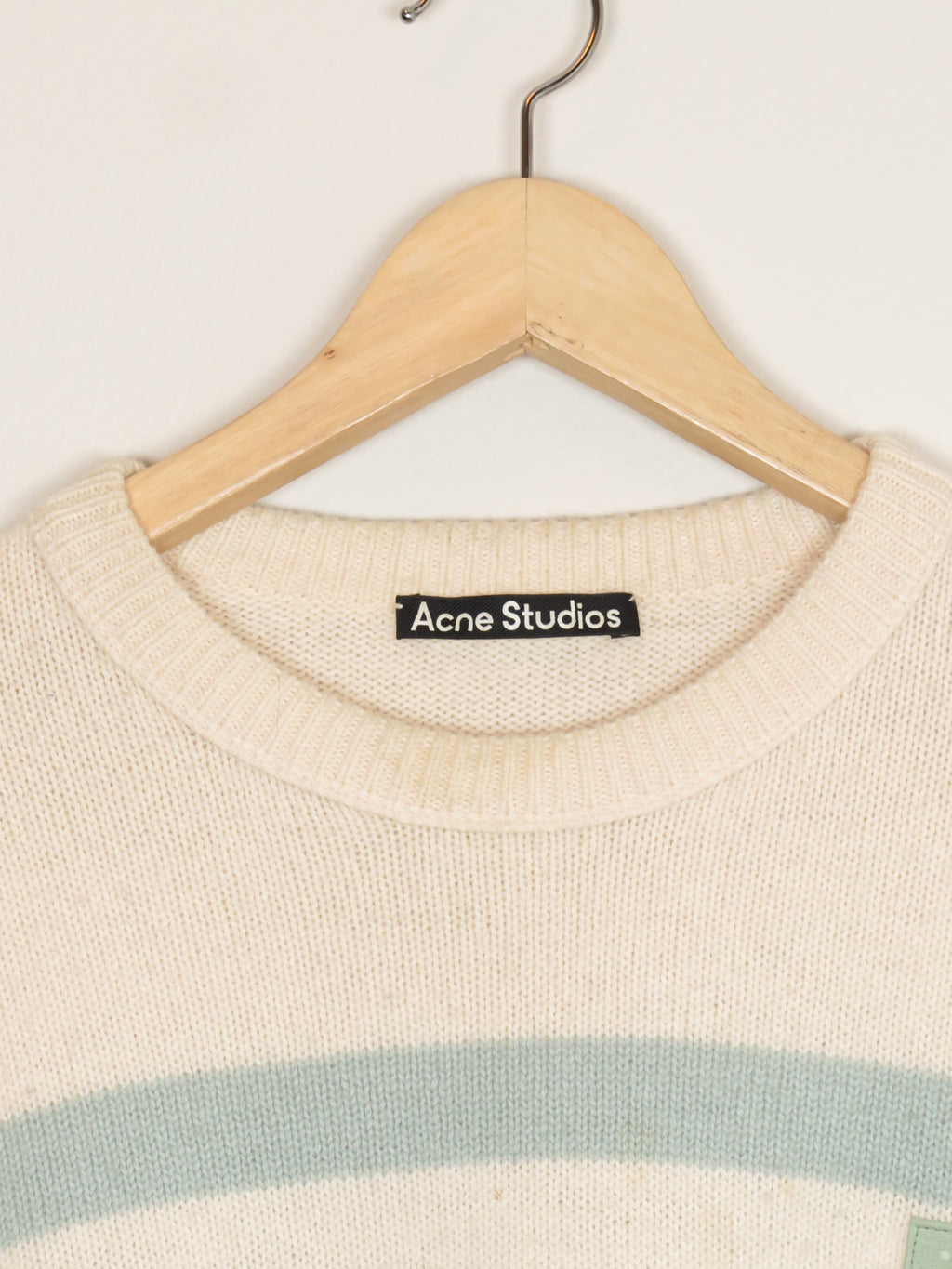 Acne Genser i 100% bomull - L