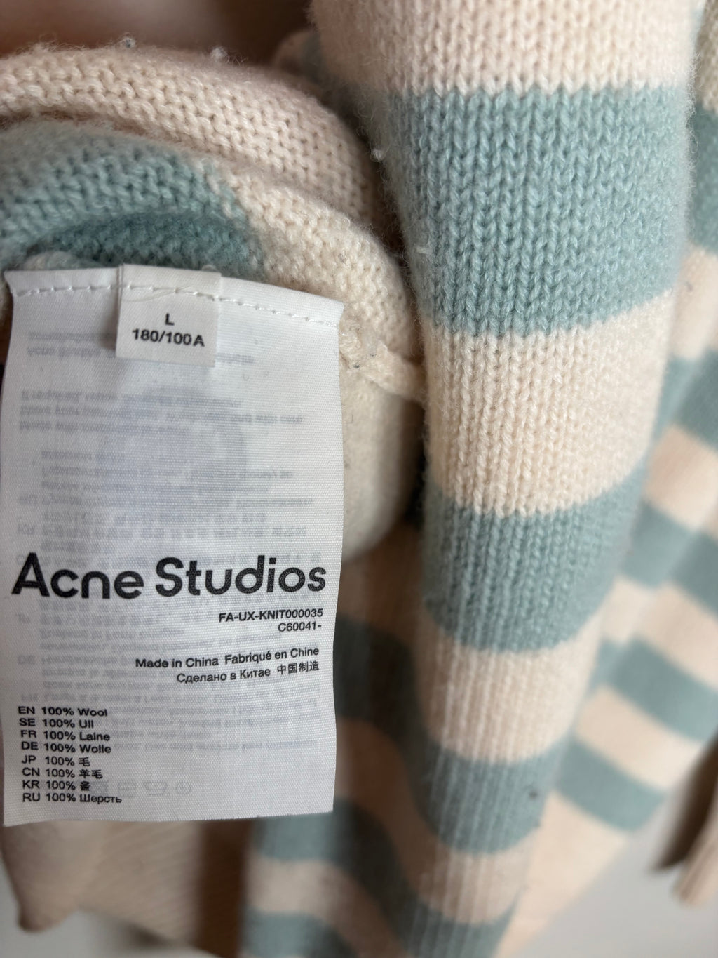 Acne Genser i 100% bomull - L