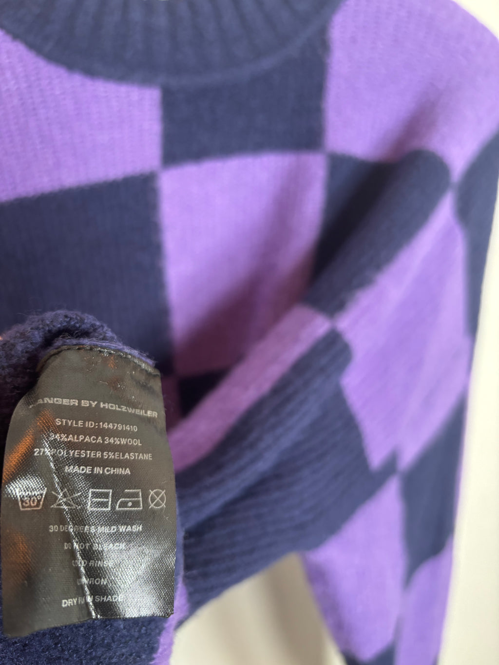 Holzweiler Strikket Genser - L