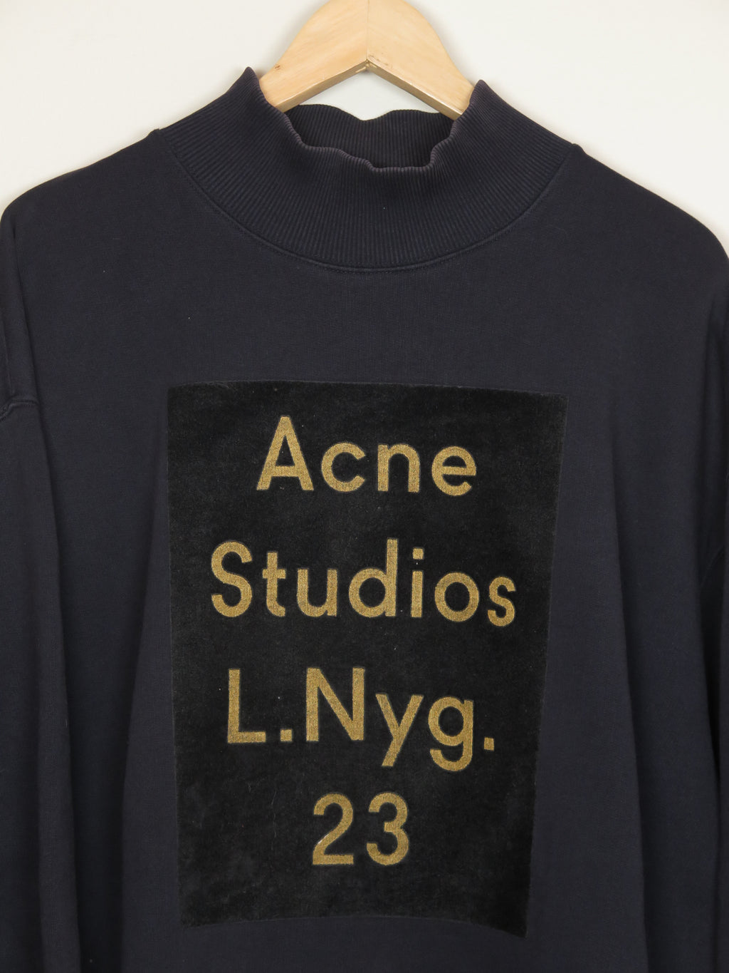 Acne Studios Genser - L