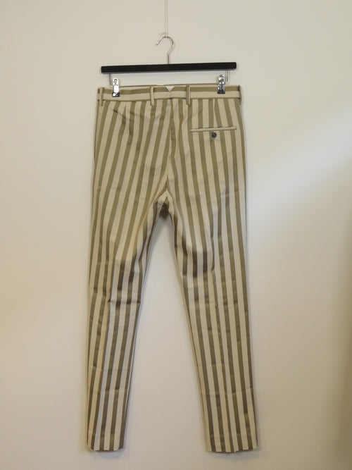 000725 - Acne - Pants - Dark green - 50 - Image 1