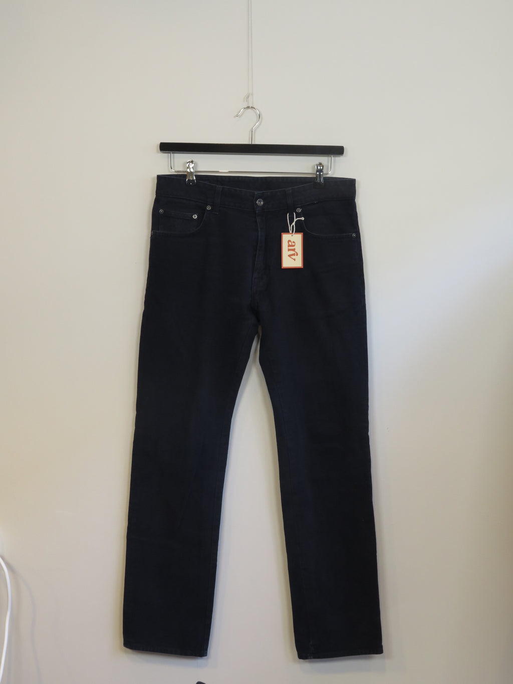 000669 - Gant - Pants - Black - 32/34 - Image 1