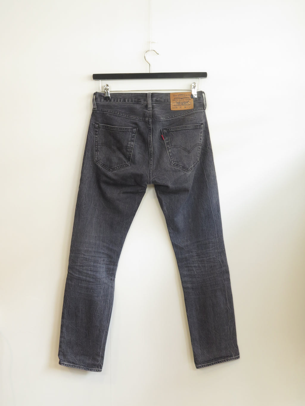 000657 - Levi's - Pants - Gray - 28/32 - Image 2
