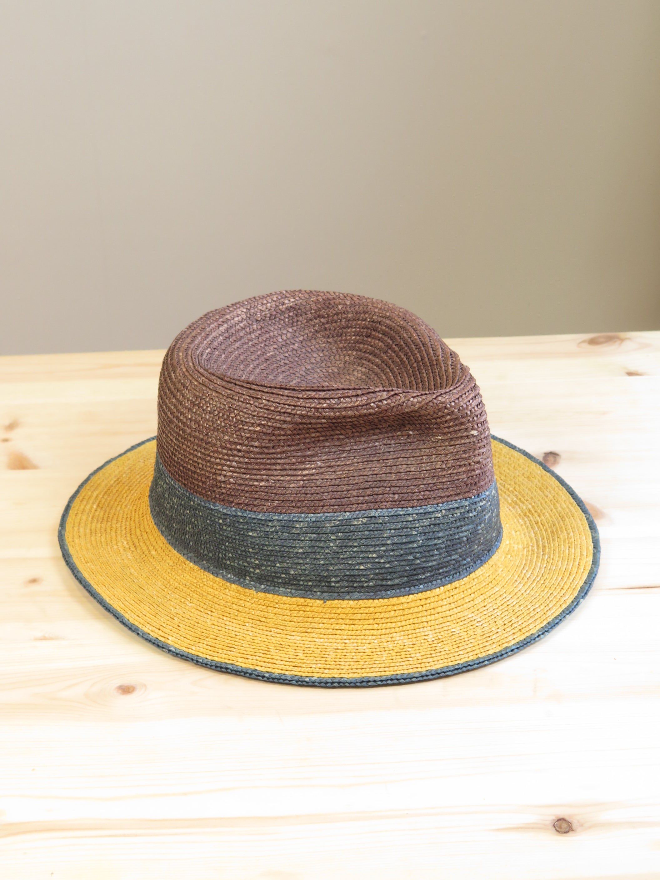 000714 - Reiss - Hats - Brown - Onesize - Image 1