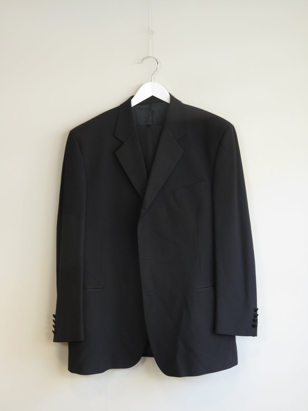 000802 - Daniel Hechter - Suits - Black - Image 1