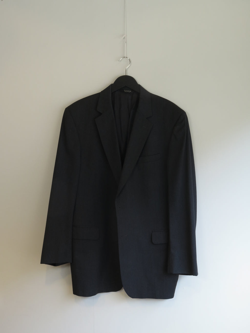 000775 - Jos. A Bank - Suits - Gray - Image 1