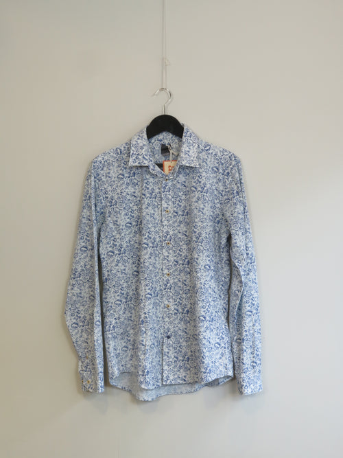 001199 - Bertoni - Shirts - Blue - L - Image 1 circular-filename:27_07_2026_a9ba6e2a-0e6a-4097-bfb7-b001d02032a0_captured_image