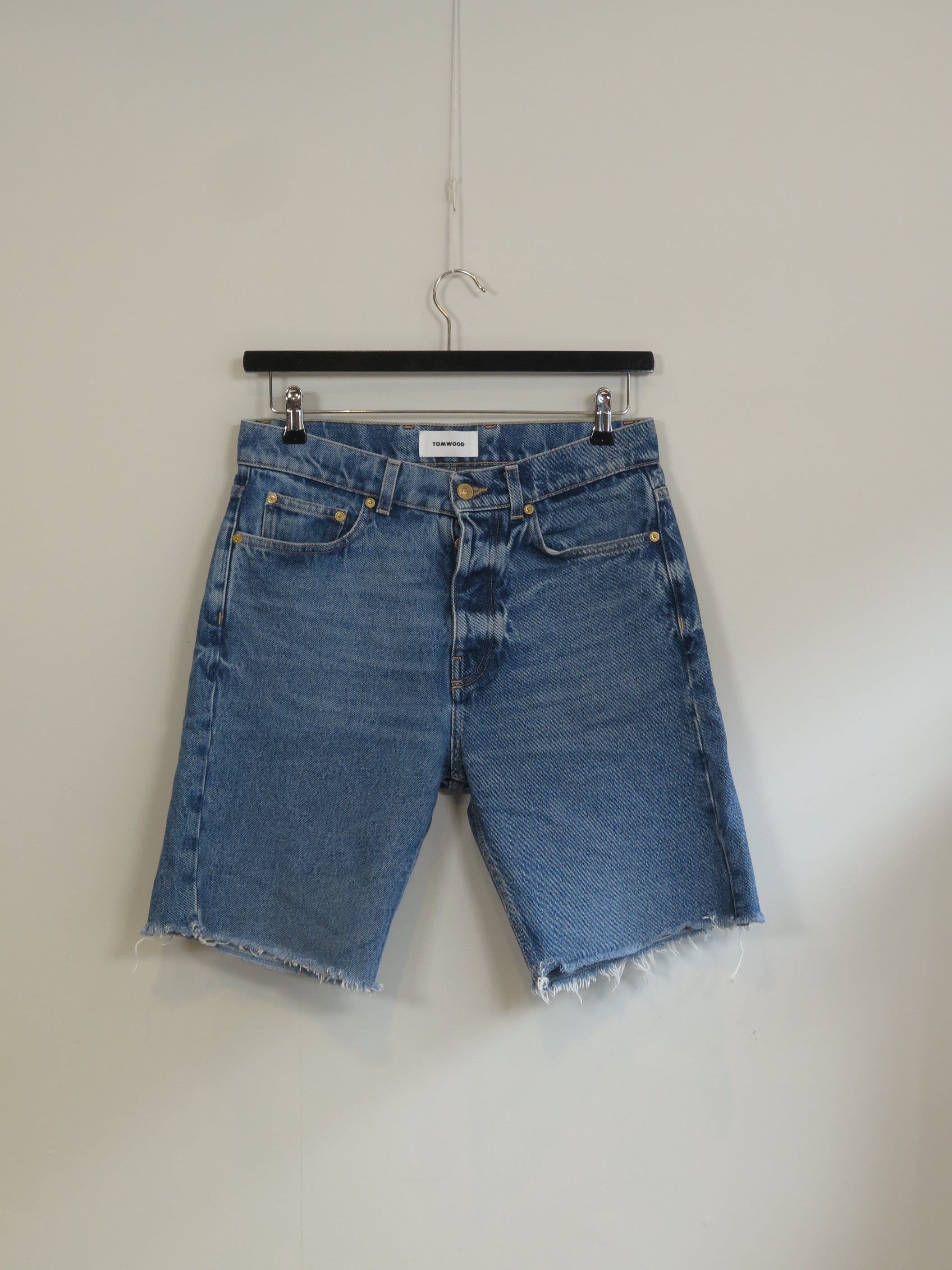 001185 - Tom Wood - Shorts - Blue - 28/30 - Image 1 circular-filename:27_07_2026_b9d2ae5c-f2c7-4935-86ce-858b06716c87_captured_image
