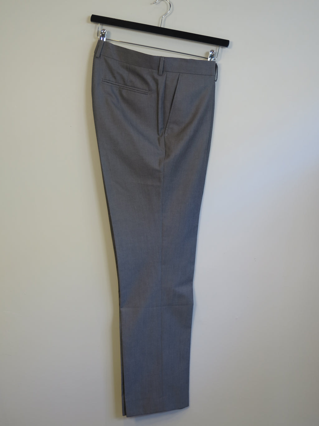 000889 - Ukjent - Pants - Gray - Image 2 circular-filename:30_06_2026_5826b866-91cc-4067-8971-c303077bae8e_captured_image