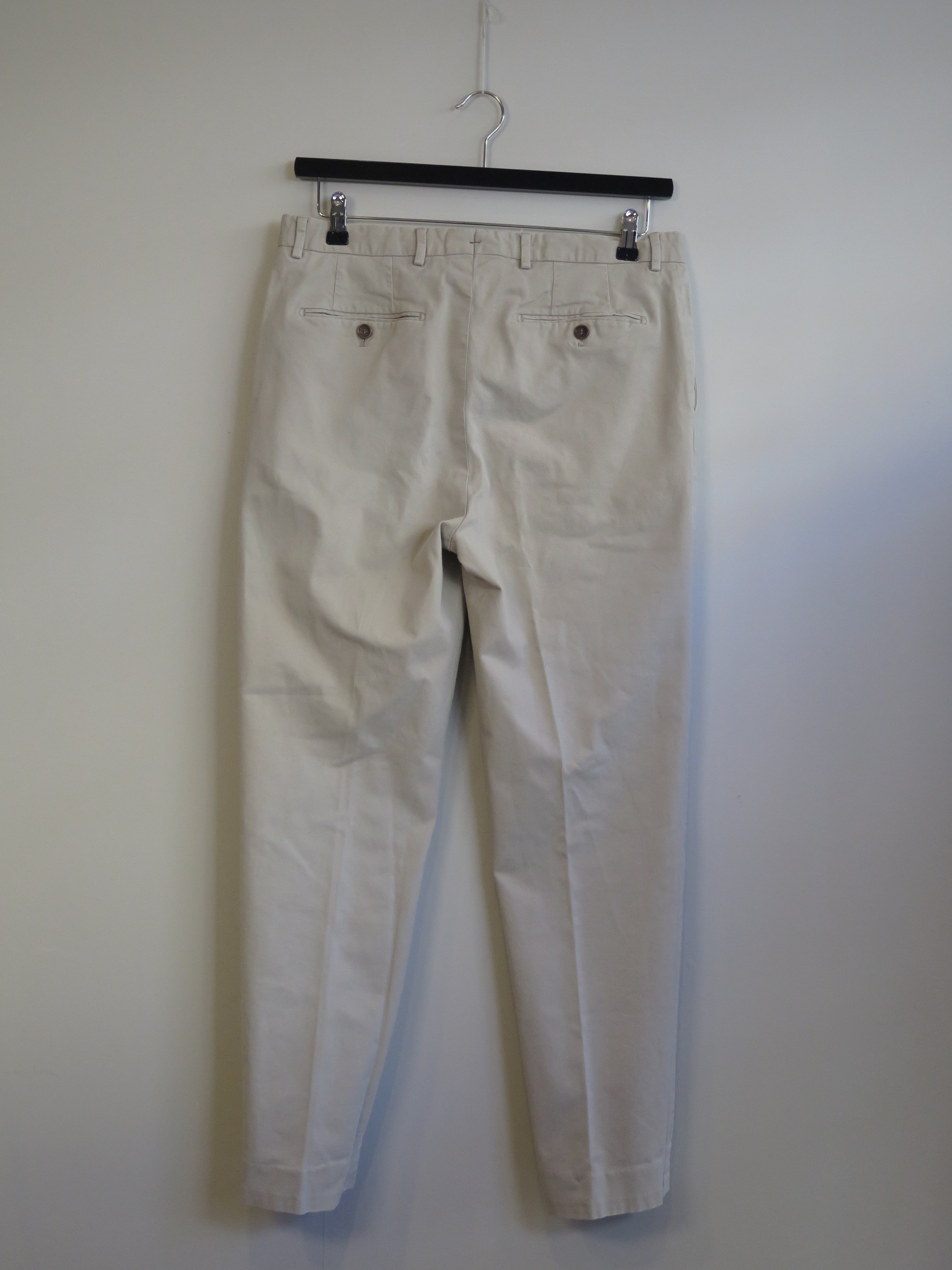 000902 - Morris - Pants - Beige - 32/32 - Image 1 circular-filename:30_06_2026_71d79453-bab2-48a5-9f30-ccee0b076252_captured_image
