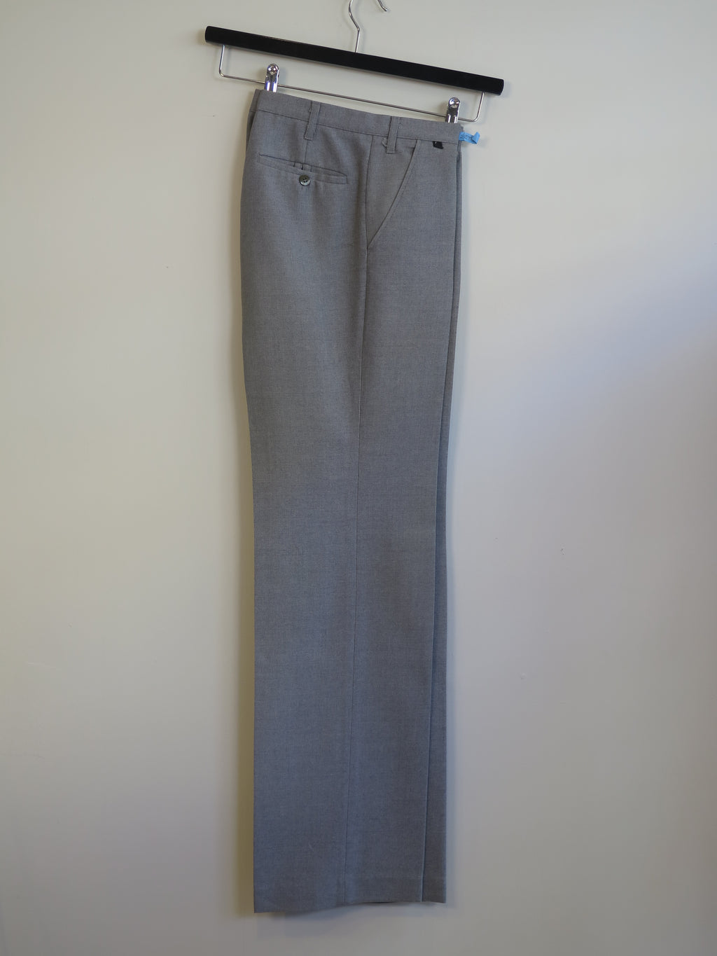 000887 - Ukjent - Pants - Gray - 30/34 - Image 2 circular-filename:30_06_2026_ed9dcc9c-5c99-4bd8-981f-faf3f212df32_captured_image